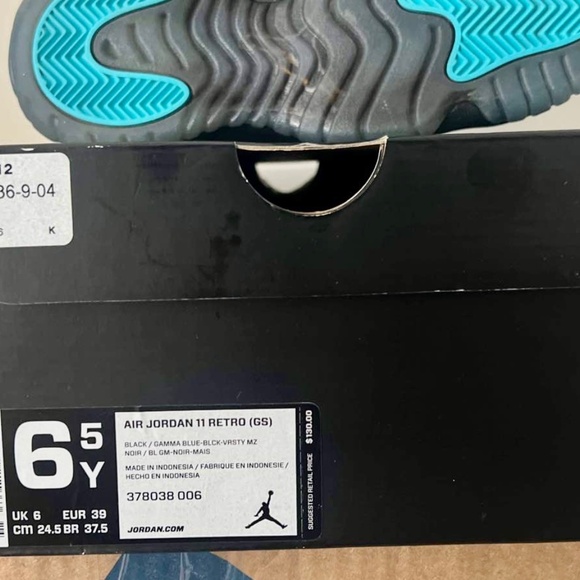 Nike Air Jordan 11 Gamma - Picture 6 of 6